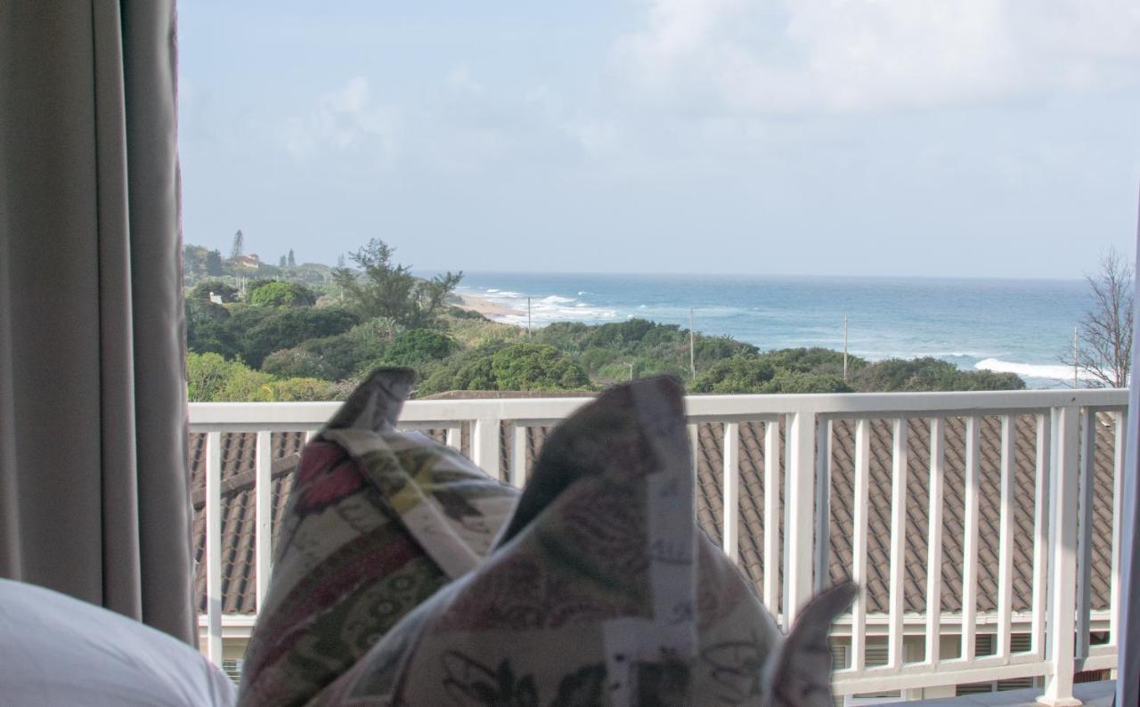 At 4 Umzumbe Beach Apartment, Mangrove Beach Estate Melville  Exterior photo
